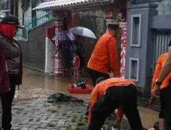 Walikota Eva Dwiana Perbaiki Sejumlah Drainase di Panjang