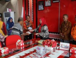 Walikota Peduli Dan Berikan Bantuan