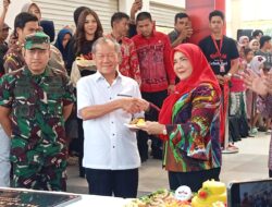 Walikota Bandar Lampung  Eva Dwiana Reesmikan Pasar Raya Lebak Budi