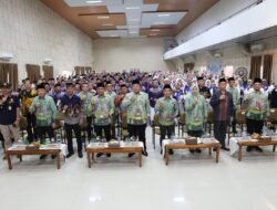 Gubenur Arinal Lepas Jamaah Haji, Aqila Galan Fabi Jamaah Haji Termuda Umur 18 Tahun dan Tertua Garmini 94 Tahun