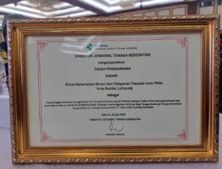 Pemkot Bandar Lampung Melalui DPMPTSP Terima Penghargaan dari Kemenkes RI