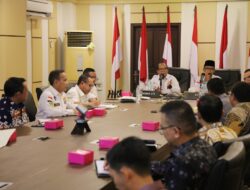 Pj Gubernur Bersama Senator Abdul Hakim, Bahas PPDB Sistem Zonasi dan Persiapan PON XXI