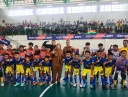 Walikota Bandar Lampung Eva Dwiana Buka Kejuaraan Futsal Walikota Cup 2024