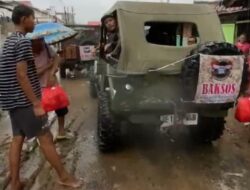 Gerak Cepat Willys Lampung Comunity Peduli Kepada Korban Banjir di Bandar Lampung Bantu 1000 Makanan 