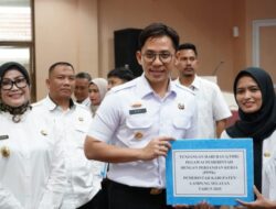 Bupati Lamsel Radityo Egi Mulai Cairkan THR Bagi ASN, DPRD dan PPPK