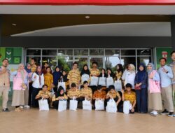 Berbagai Kebahagiaan, PLN Nusantara Power Ajak Puluhan Anak Disabilitas Belanja Baju Lebaran