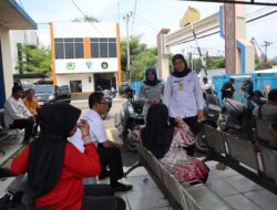 Kabapenda Slamet Riadi Tinjau Wajib Pajak di Kontainer Panjang