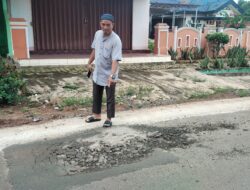 Ruas Jalan Sukadana-Bumi Nabung Rusak, Pemuda Lamtim Sebut Perencanaan Dinas PU Lamtim Asal-Asalan