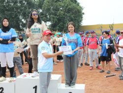 Berakhir Sukses Gubernur Tutup Kejurnas Softball Open Tournament Outsiders Inc Cup 2025 