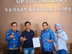 PT Naga Emas Lakukan Pembayaran Pajak di UPTD Wilayah I Samsat Rajabasa 