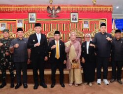 Bupati Egi Hadiri PAW DPRD Lampung Selatan, Ahmad Al Ahran Resmi Gantikan Made Sukintre