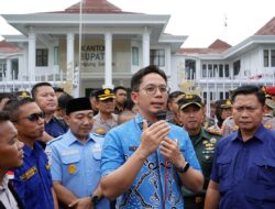 Warga Desak Copot Kades Sinar Palembang, Bupati Egi Hadir di Tengah Aksi: Janji Proses Hukum Transparan Tanpa Kongkalikong