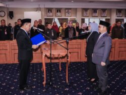 Sekdaprov Lampung Lantik Dua Pejabat Eselon II, Dorong Pembangunan Desa dan Perlindungan Perempuan-Anak