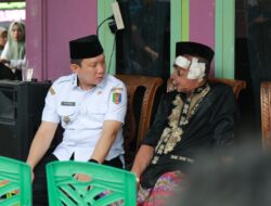 Sekdaprov Lampung Marindo Sampaikan Kepedulian Pemerintah ke Korban Pohon Tumbang