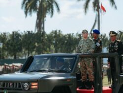 Gubernur Rahmat Mirzani Djausal dan Seluruh Unsur Forkopimda Ikuti Upacara HUT TNI ke -80 Usung Tema “TNI Prima – TNI Rakyat – Indonesia Maju”