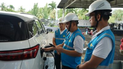 Penggunaan SPKLU Meningkat Pesat, PLN UID Lampung Tinjau Kesiapan SPKLU di Jalur Mudik Lebaran 2026