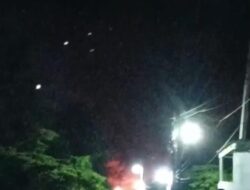 Api Mengamuk di Jalinsum! Kebakaran Besar Dekat Graha Adora, Warga Curiga Gudang BBM Ilegal