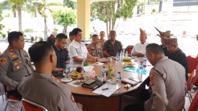 Silahturahmi Tiga Marga Adat Kebuayan.Di Polres Tanggamus.