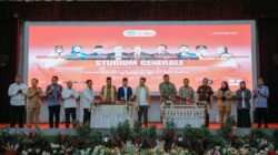 Gubernur Mirza Bersama Ketua Komisi III DPR RI Habiburokhman Hadiri Kuliah Umum dan Pelantikan Pengurus BEM U KBM Unila 