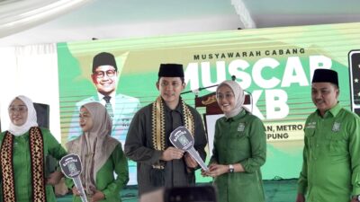 PKB Lampung Gelar Muscab di Pantai Sebalang, Bagikan Mobil BAGUNA untuk Layanan Warga