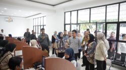 Walikota Eva Dwiana Mendampingin Wapres RI Gibran Dalam Kunjungan Ke Bandar Lampung 