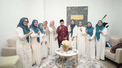 Ketua TP PKK Ibu Purnama Wulan Mirza Hadiri Kajian Akbar yang Digelar BI