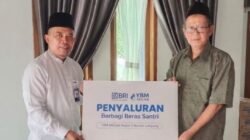 YBM BRILiaN Region 5 Bandar Lampung Salurkan Bantuan Beras untuk Santri Pondok Pesantren Darussalam Adijaya