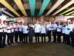 Bupati Egi Tinggalkan Aula, Pilih Bawah Flyover Natar untuk Lantik 12 Pejabat
