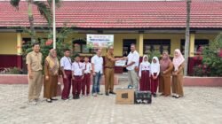 Dukung Digitalisasi Pendidikan, PTPN I (Persero) Regional 7 Salurkan Komputer dan Perlengkapan Sekolah 